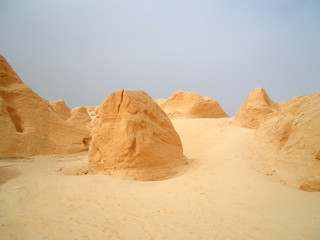 Fototapeta na wymiar Dunes in the Sahara Desert, Tunisia. Soft light through the clouds