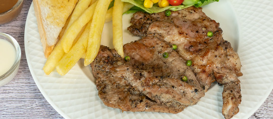 Pork, Beef, Salmon, T-bone, Sirloin, Pork chops, 