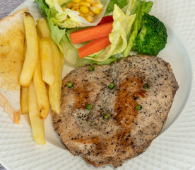 Pork, Beef, Salmon, T-bone, Sirloin, Pork chops, 