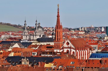 Würzburg, Altstadt mit Marienkapelle und Stift Haug
