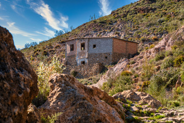 Fototapeta na wymiar old farmhouse in montenegro (Spain)