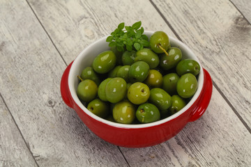 Green Campo Real olives in the bowl