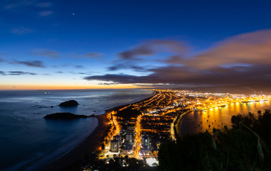 Fototapeta premium Sunrise on Mount Maunganui
