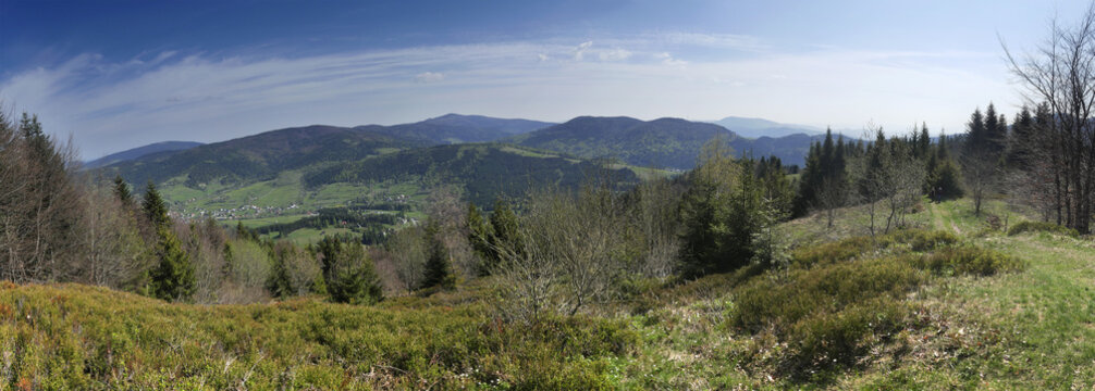 Panorama Jaworzyna - Gorce masyw Kudłonia