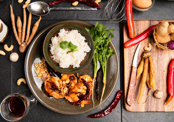 Delicious Thai food prepared by authentic Thai chefs who have strong spicy seasonings from authentic Thai spices.