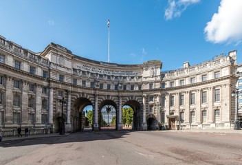 Naklejka premium Admiralty Arch, Trafalgar Square, London