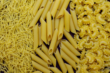 Texture of three types of pasta: creste di gallo, pennette, filini