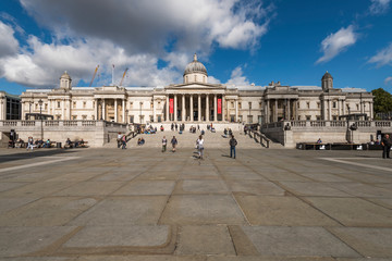 National Gallery, Trafalgar Square, london - obrazy, fototapety, plakaty