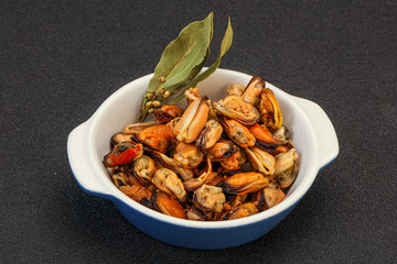 Pickled mussels in the bowl