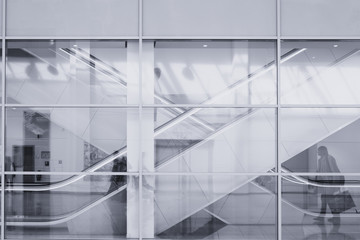 escalator, 