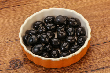 Black olives in the bowl