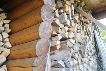 Storage of firewood for the stove in the country