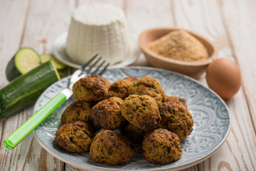 vegetarian meatball with zucchinis and ricotta