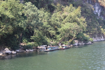 Bateaux sur la rivière Li, Chine	