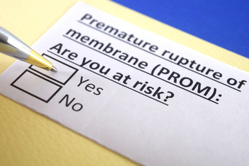 Obraz premium One person is answering question about premature rupture of membrane.