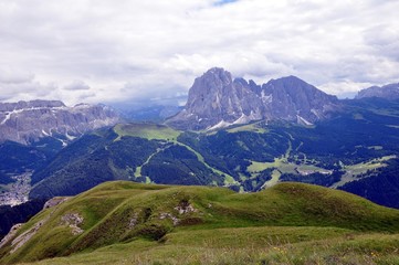 Fototapeta premium der Langkofel im Grödnertal