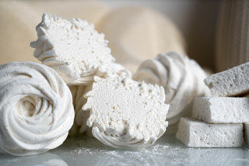 Obraz na płótnie Canvas white Apple marshmallow and coconut marshmallow