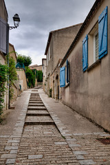 Rue pentue à Fanjeaux, France