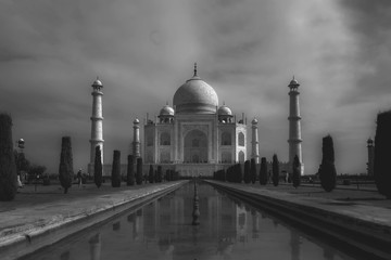 Fototapeta na wymiar taj mahal ,monument of love in india