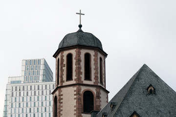 Stadt Kirche. Frankfurt.