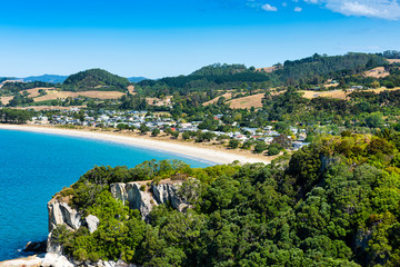 Fototapeta na wymiar Cooks Bay and Cooks Beach Town on the Coromandel Peninsula in New Zealand