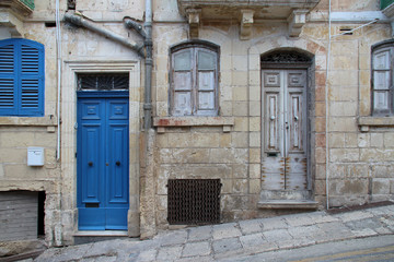 Obraz na płótnie Canvas house in valletta in malta