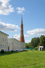 Obraz premium The North-Western tower of the Epiphany Old-Golutvin monastery. Kolomna, Russia