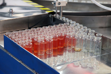 Pharmaceutical manufacturing line