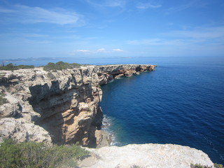 Fototapeta na wymiar La costa de Ibiza