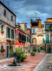 Fototapeta na wymiar Small Square in Venice, Italy