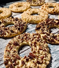 Round cookies with nuts