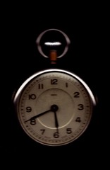 Reloj de bolsillo vintage de los años 30