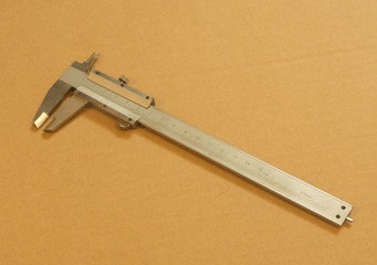 Slide gauge