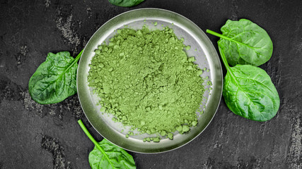 Homemade spinach powder (close up; selective focus)