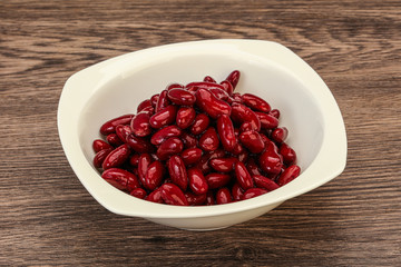 Red baked kidney in the bowl
