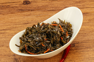 Seaweed cabbage with carrot and sesame