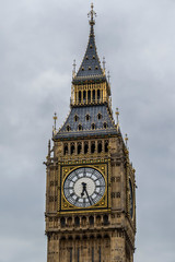 Fototapeta na wymiar The top of the Big Ben in London