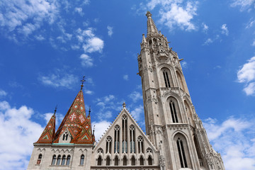 Fototapeta na wymiar St. Matthias Church in Budapest with Beautiful Blue Sky, Europe Travel Destination