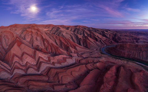 The Raplee Anticline, unique Geology aerial in southern Utah at dusk