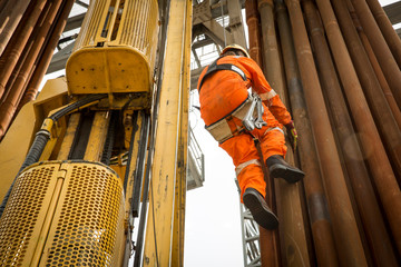 STAVANGER NORWAY OIL RIG WORKER