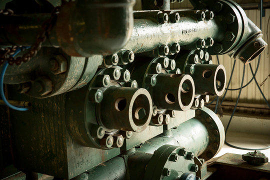 STAVANGER NORWAY OIL RIG PUMPS