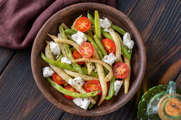 Green and yellow beans salad