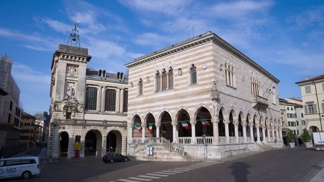 Timelapse loggia del Lionello in center Udine