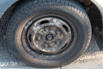 Fototapeta na wymiar Rusted Wheel Rim