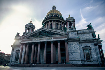 Obraz premium View of St. Isaac's Cathedral at sunset. Saint-Petersburg, Russia.