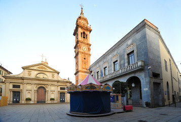 
Varese city center Basilica San Vittore