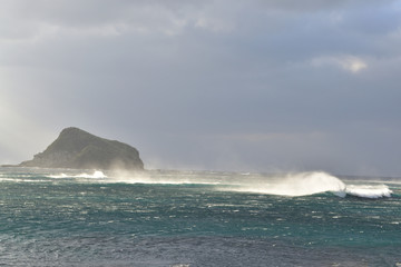 Fototapeta premium 荒れた海