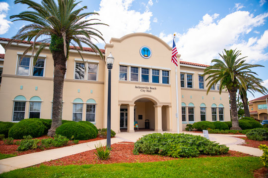 Photo of Jacksonville Beach City Hall Building