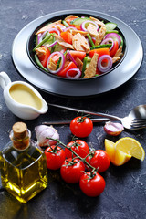 Refreshing vitamin green bean and tuna salad