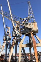 St&auml;hlernes Trio am Bremer Kai; Hafenmuseum am Hamburger Hansahafen